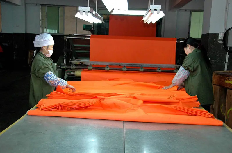 (图:纺织品展示图)