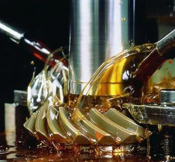 (图:金属加工剂应用展示图)